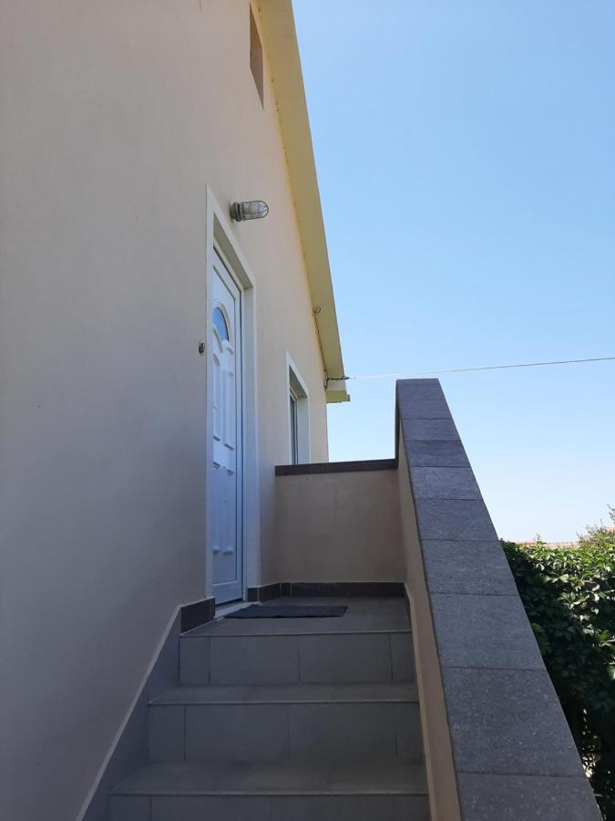 Apartmani Marija Povljana Esterno foto