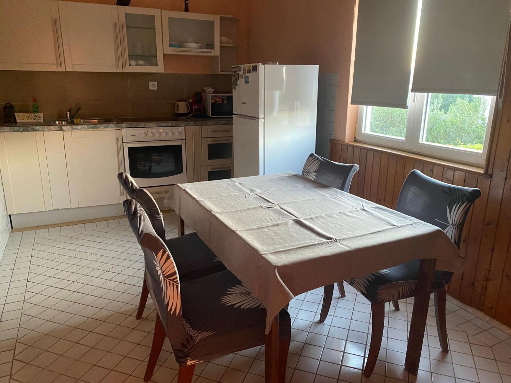 Apartmani Marija Povljana Esterno foto